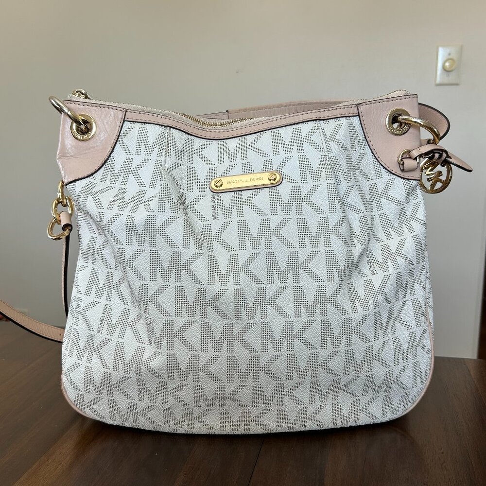 Michael Kors Shoulder Bag